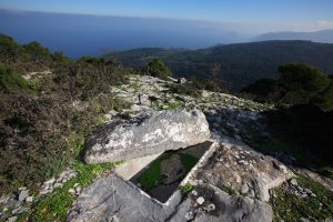 sentoukia skopelos, archaeological sites skopelos, carved tombs, skopelos sightseeings