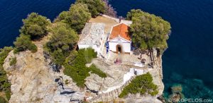 Spiagge di Skopelos Foto aerea della grotta di Agios Ioannis, foto di Instagram di skopelos
