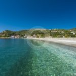 Pláž Skopelos Loutraki, Pláž Katakalou Skopelos, Pláže Skopelos glossa Skopelos, organizované pláže, Rímske kúpele, Sporades, Grécko