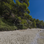 Skopelos com Megalo Pefko Beach Да пляжаў можна дабрацца на лодцы