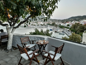 rock greben, rock cafe bar, rock country skopelos