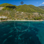 Skopelos com Kalives strand Karkatzouna strandok, amelyeket felfedezhet