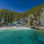 Plaža Skopelos com Mavraki dostupna samo morem