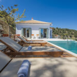 Skopelos villa avgi area alba piscina vista mare