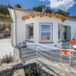 Skopelos Villa limistéar éirí gréine radharc na farraige linn snámha
