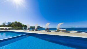 skopelos hotels adrina resort piscina