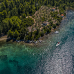Skopelos com Blo Bay Panormos çimərlikləri skopelosları kəşf etmək üçün