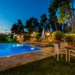 Skopelos linda villa con pinos y piscina privada