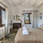 Skopelos, hübsche Pinienvilla mit privatem Pool, Apartments für den Urlaub