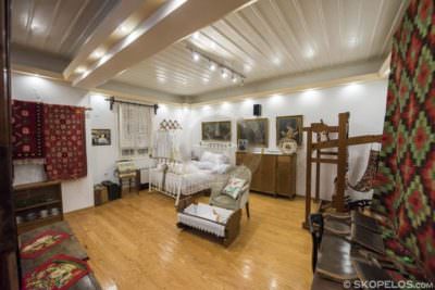 Λαογραφικό Μουσείου Σκοπέλου, Σκόπελος Λιμάνι, Διακοπές Στην Χώρα