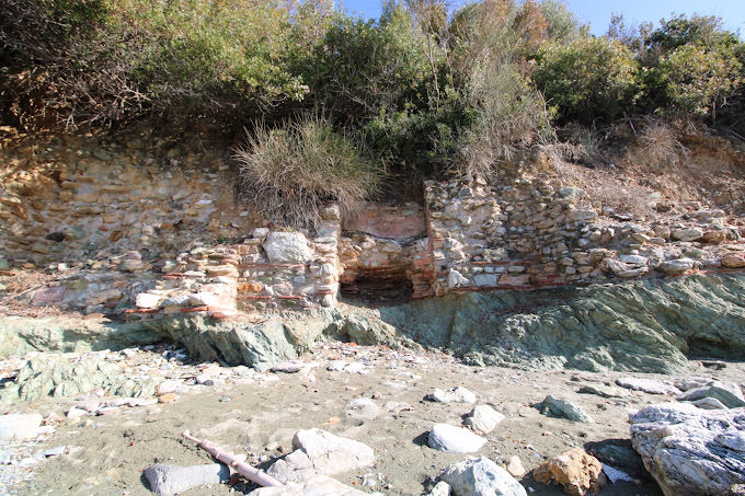 Skopelos Ancient Selinus Roman Bath Selinounda Ancient Towns History Of Loutraki Greece