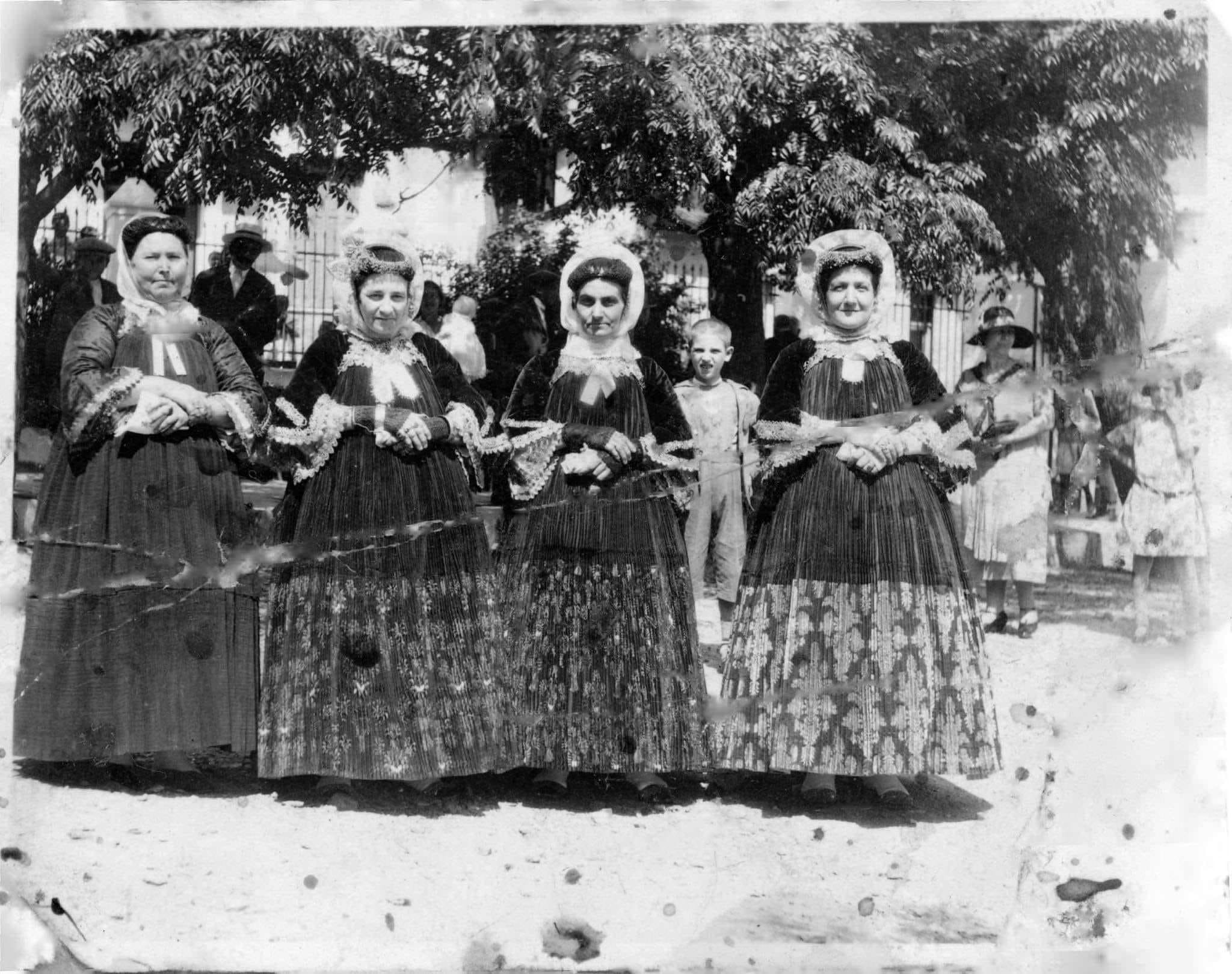 Skopelos Traditional Costume