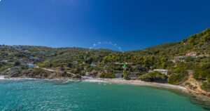 Σκόπελος Γλυφονέρι Παραλία, Άγιος Κωνσταντίνος Παραλία, Παραλίες Κοντα Στην Χώρα, Βόρειες Σποράδες, Ελλάδα, Φωτογραφίες