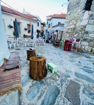 Skopelos Tikiti Maji Cocktail Bar