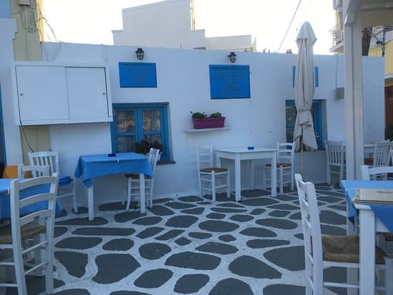 Ammos Restaurant Cafe