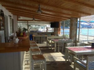 Skopelos Psarotaverna O Vrachos