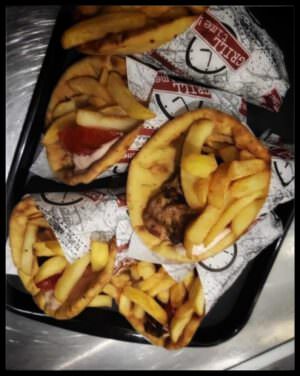 Skopelos Kantina Tasos Eleni Nasta Souvlakia