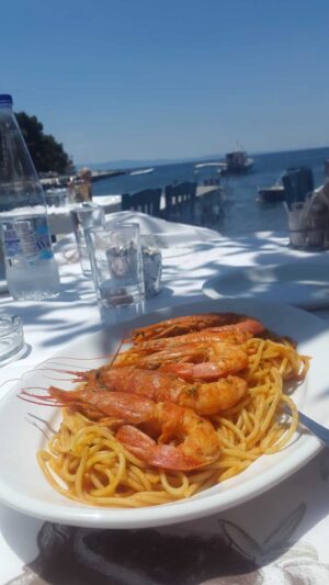 Mouria, Fish Taverna