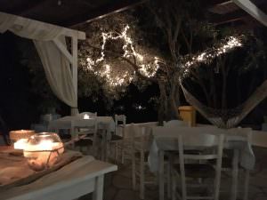 To Delfini Ths Skopelou