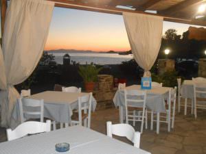 To Delfini Ths Skopelou