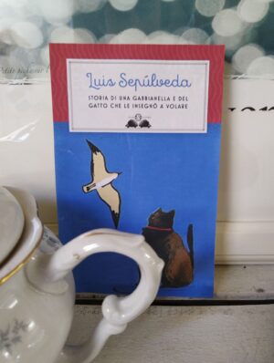 Skopelos Juicies Books Cafe Bookstore