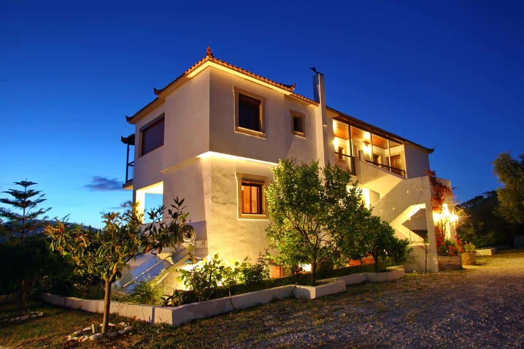 ARAUCARIA VILLA - RETHYMNO - CRETE