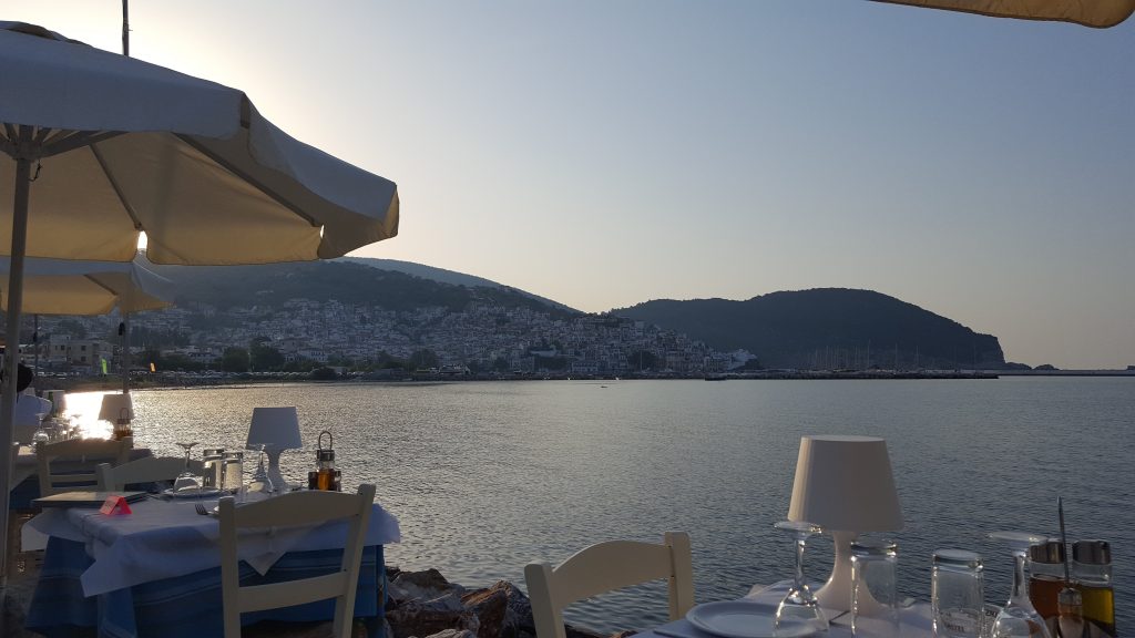muses skopelos, moves რესტორანი skopelos, muses chora skopelos