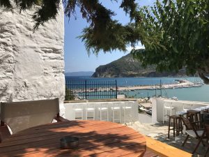 rock recif, rock cafe bar, rock country skopelos