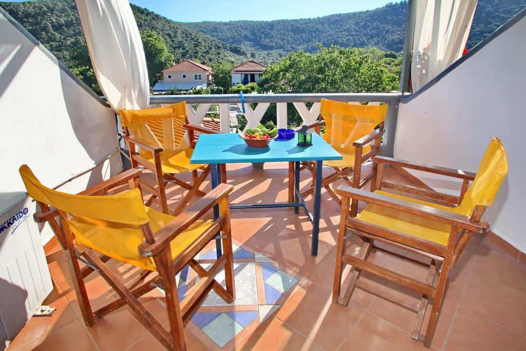 Αλεξάνδρα Σοφία Στούντιος