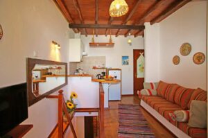 Skopelos Anemosessa Suites