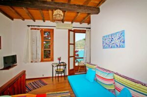 Skopelos Anemosessa Suites