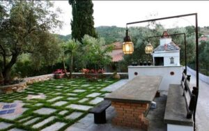 Aretousa Studios & Apartments