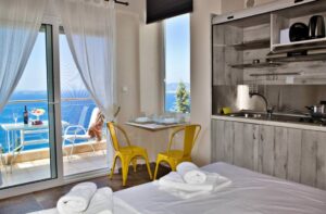 Skopelos Axion Esti Studios Apartments Glossa