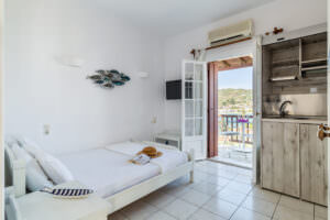 Skopelos Evlavia Studios And Villas