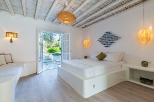 Skopelos Evlavia Studios And Villas