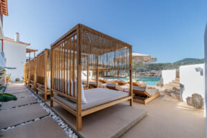 Skopelos Evlavia Studios And Villas