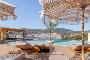 Skopelos Evlavia Studios And Villas