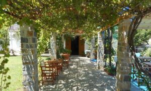 Guesthouse Christos