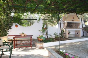 Skopelos Konstantina Studios Apartments