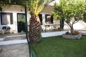 Skopelos Konstantina Studios Apartments