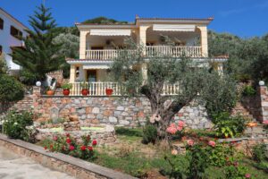 Skopelos Niki Apartments Panormos