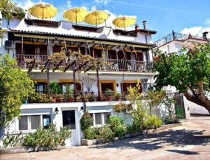 Skopelos Nina Apartments 13