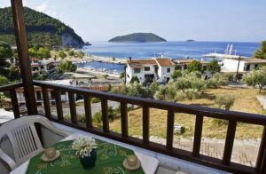 Skopelos Nina Apartments 17