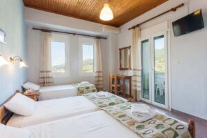 Pefkos Studios And Apartments