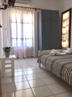 Skopelos Sandras Apartments