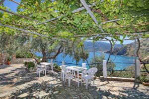 Skopelos Sergiani Apartments Studios