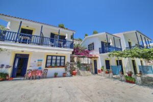 Skopelos Sergiani Apartments Studios