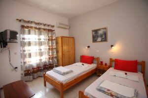 Skopelos Ta Kymata Waves Apartments Studios