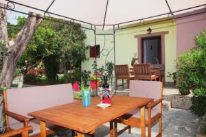 Skopelos Ta Kymata Waves Apartments Studios