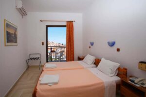 Σκόπελος Ξενοδοχείο Ντενίς